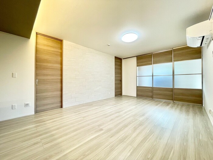 物件内観写真13　(居室)