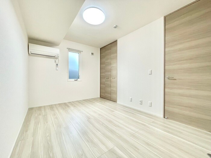 物件内観写真14　(居室)