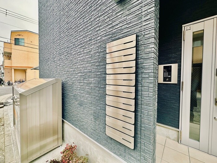 物件外観写真6　(建物設備)