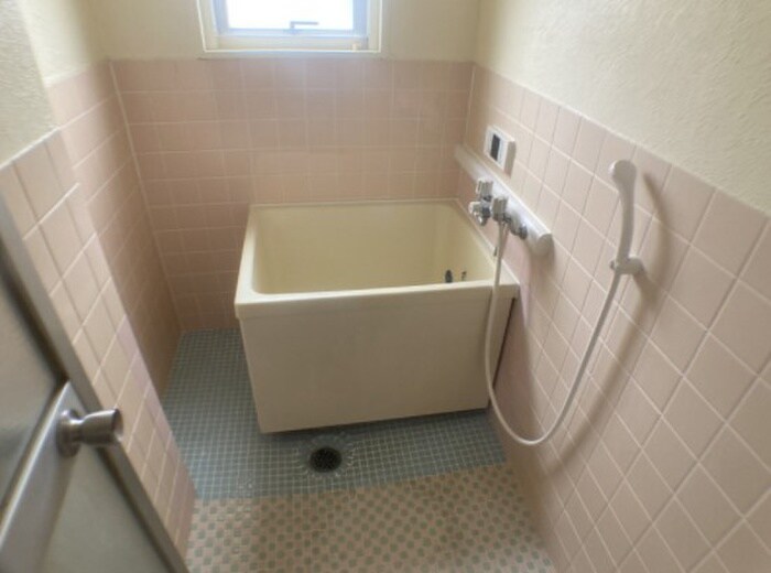 物件内観写真9　(バス／シャワールーム等)