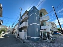 ラフィ－ネの外観写真