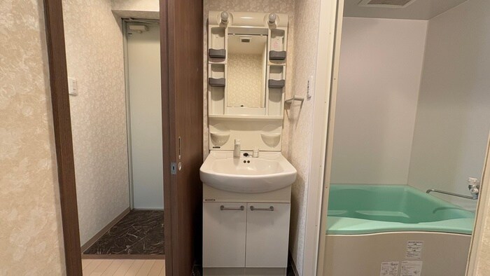 物件内観写真12　(洗面)