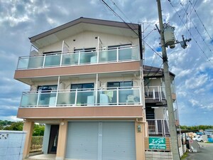 LA BELLEZA和泉中央外観写真