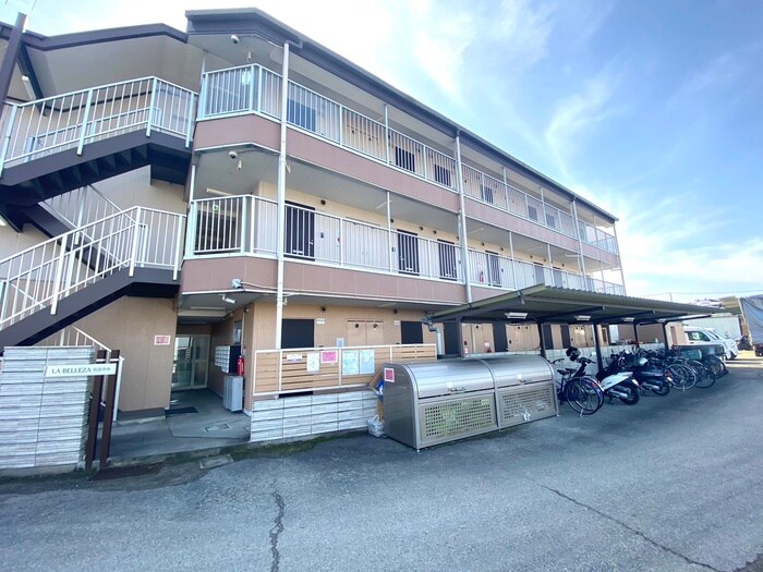 物件外観写真4　(外観写真)