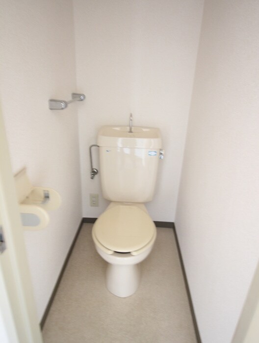 物件内観写真13　(トイレ)