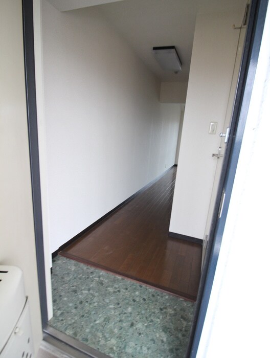 物件内観写真20　(玄関)