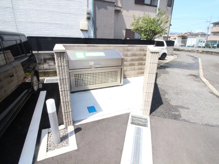 物件外観写真6　(建物設備)