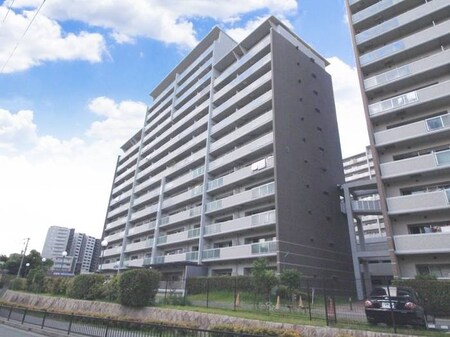 OPH千里佐竹台Ⅱ９号棟外観写真