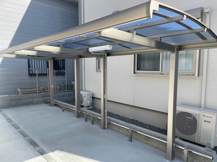 物件外観写真3　(駐輪場)