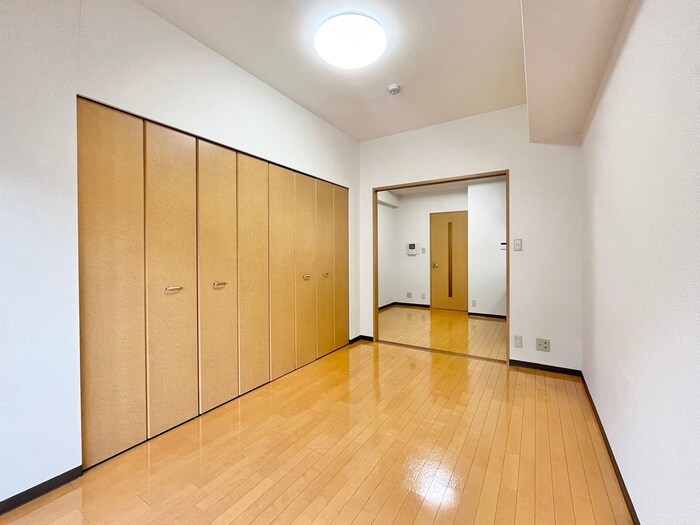 物件内観写真6　(居室)