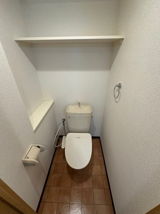 物件内観写真10　(トイレ)