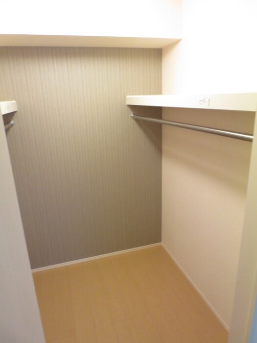 物件内観写真14　(収納)