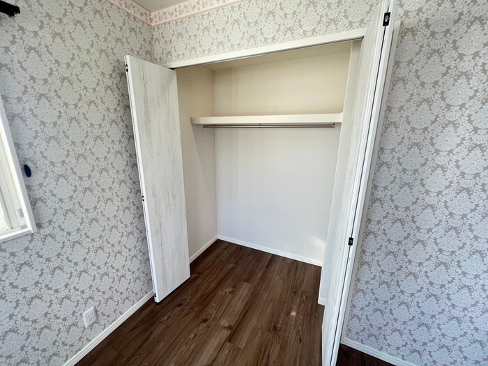 物件内観写真15　(収納)