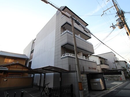 フォーブル末広外観写真