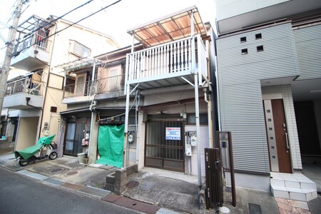 津之江町２丁目テラスハウス外観写真