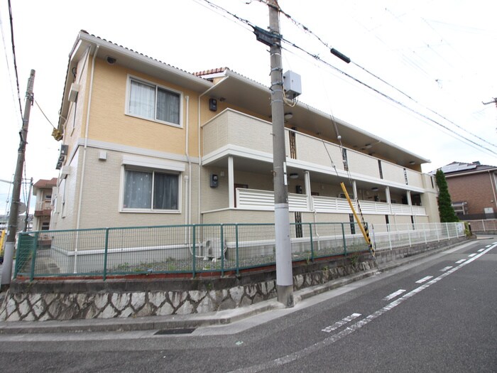 物件外観写真5　(外観写真)