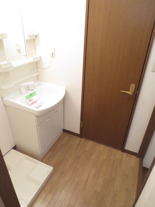 物件内観写真14　(洗面)