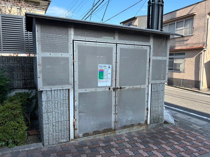 物件外観写真6　(建物設備)