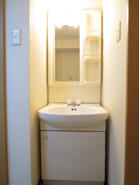 物件内観写真10　(洗面)