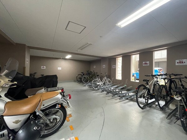 駐輪場