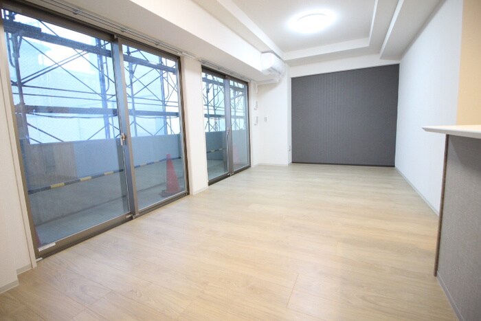 物件内観写真5　(居室)