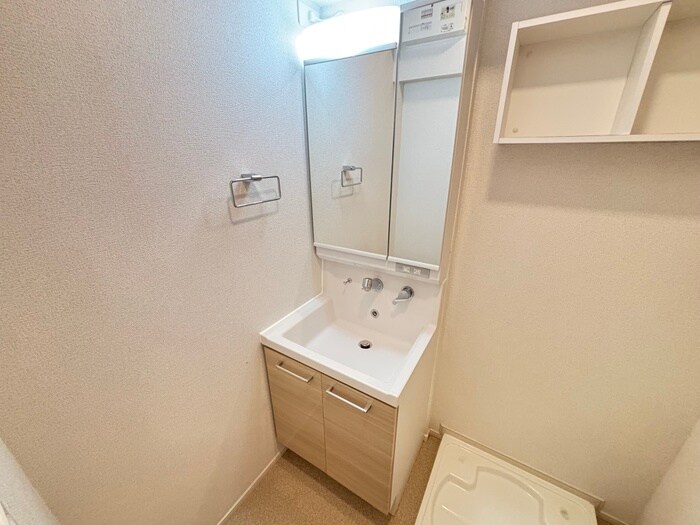 物件内観写真12　(洗面)