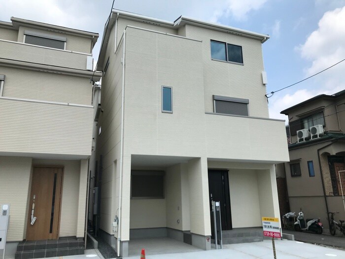 物件外観写真3　(外観写真)