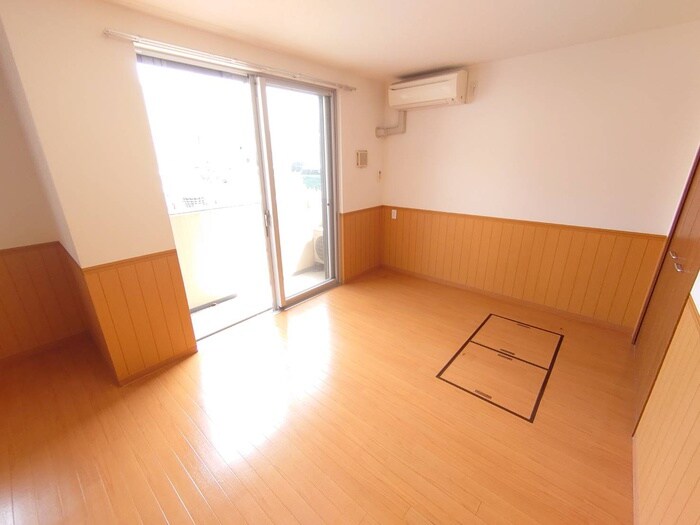 物件内観写真11　(居室)