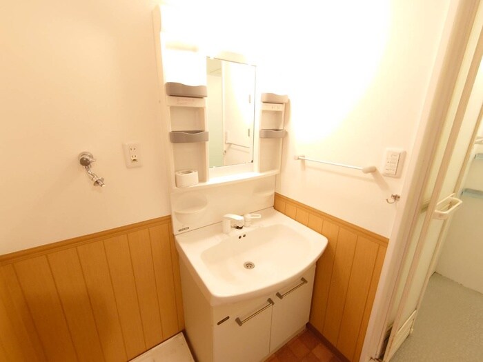 物件内観写真12　(洗面)