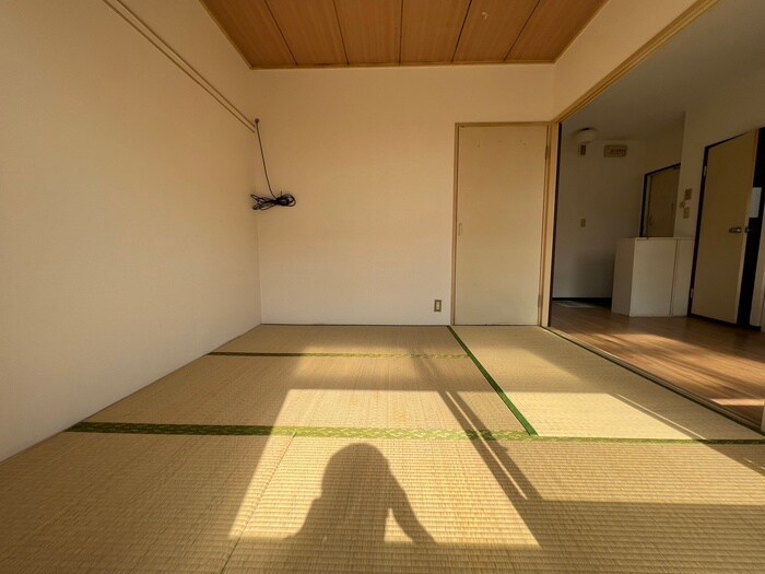 物件内観写真18　(居室)