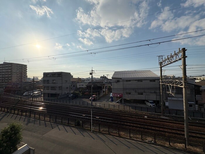 物件内観写真22　(室内からの展望)