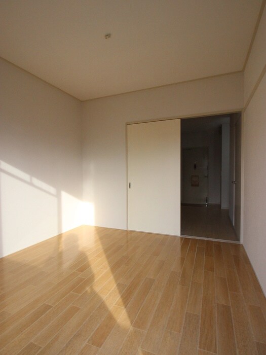 物件内観写真16　(居室)