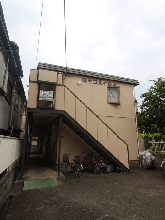 物件外観写真5　(外観写真)