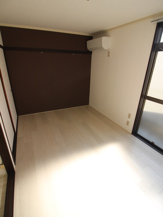 物件内観写真17　(居室)