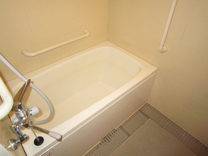 物件内観写真8　(バス／シャワールーム等)