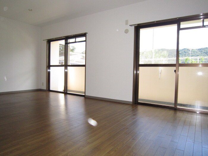 物件内観写真15　(内観写真)