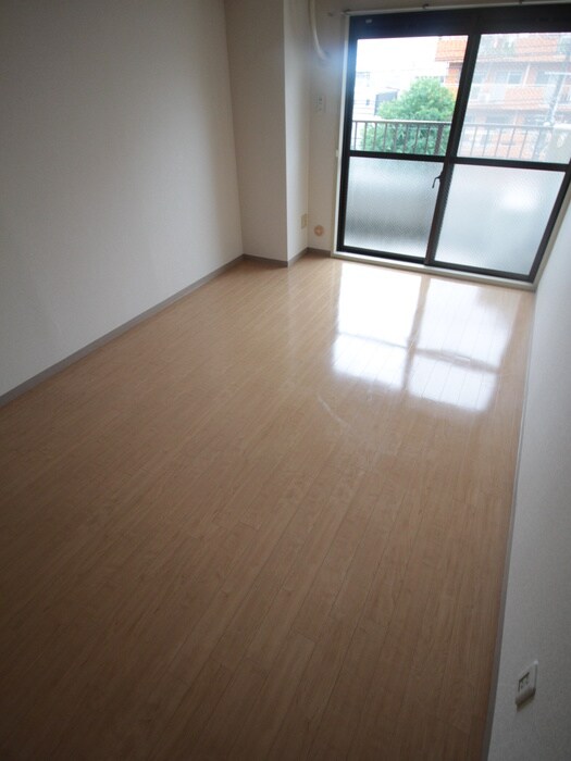 物件内観写真14　(居室)