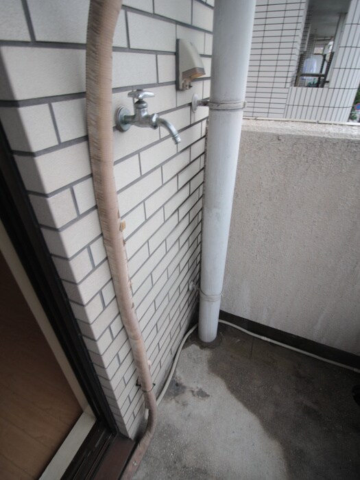 物件内観写真20　(洗濯機置場)