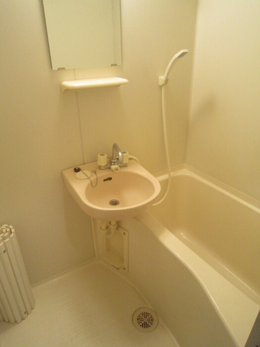 物件内観写真9　(バス／シャワールーム等)