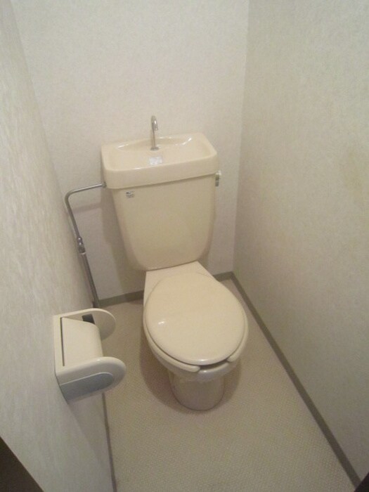 物件内観写真10　(トイレ)