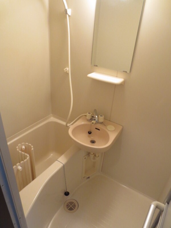 バス／シャワールーム等