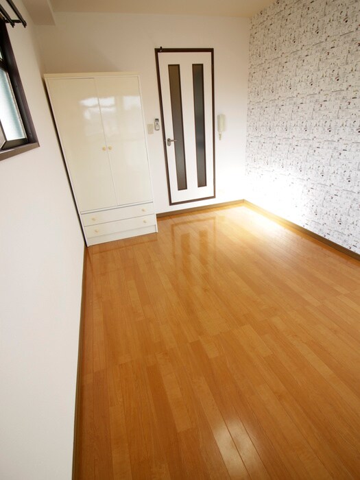 物件内観写真16　(居室)