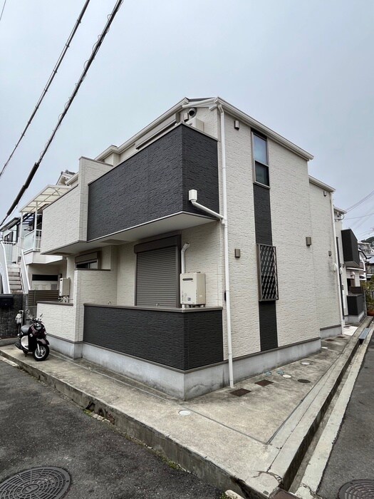 物件外観写真1　(外観写真)