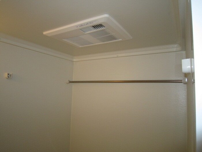 物件内観写真13　(内観写真)