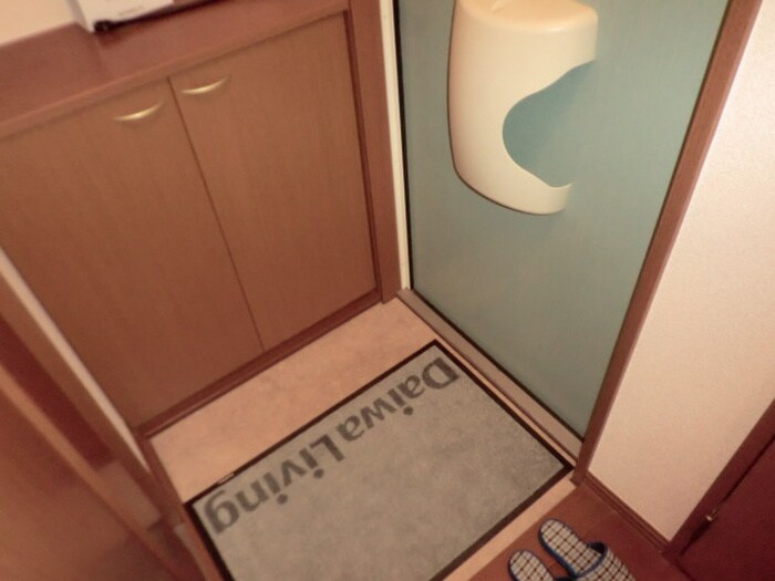 物件内観写真15　(玄関)