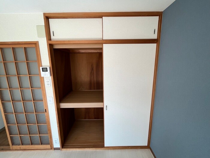 物件内観写真16　(収納)