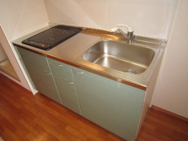 物件内観写真10　(廊下)