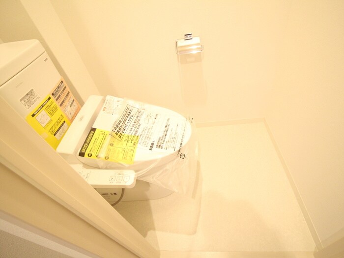 物件内観写真14　(トイレ)