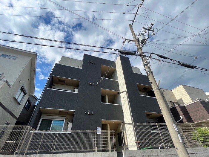 物件外観写真6　(外観写真)