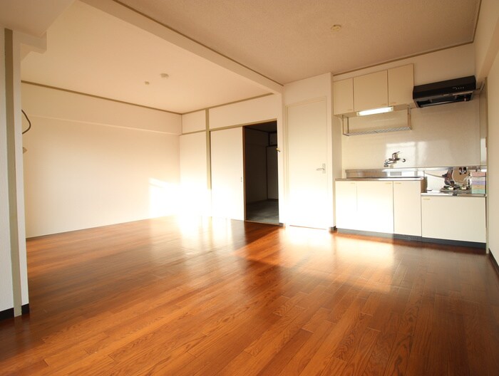 物件内観写真8　(居室)